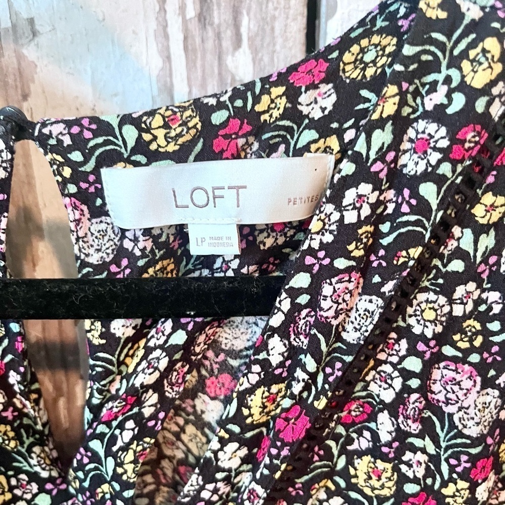Ann Taylor Loft petite large jumper floral - Picture 3 of 4